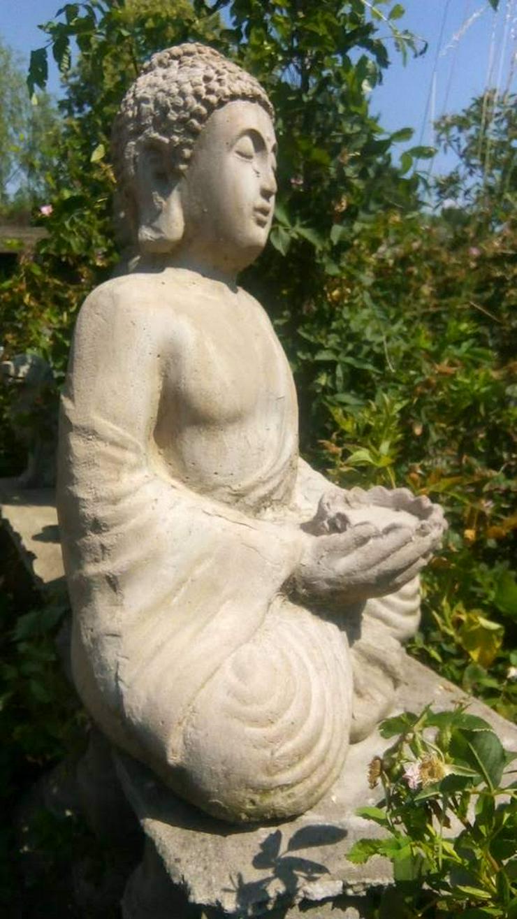 Schöne große Buddha Steinfigur! Buddha aus frostfestem Steinguss! Tolle Gartendeko! - Figuren - Bild 7