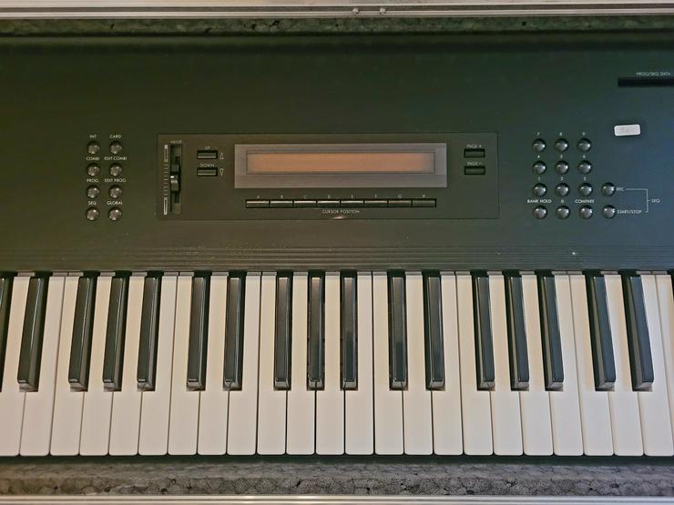 Korg M1 mit Hardcase (Flightcase)  - Keyboards & E-Pianos - Bild 5