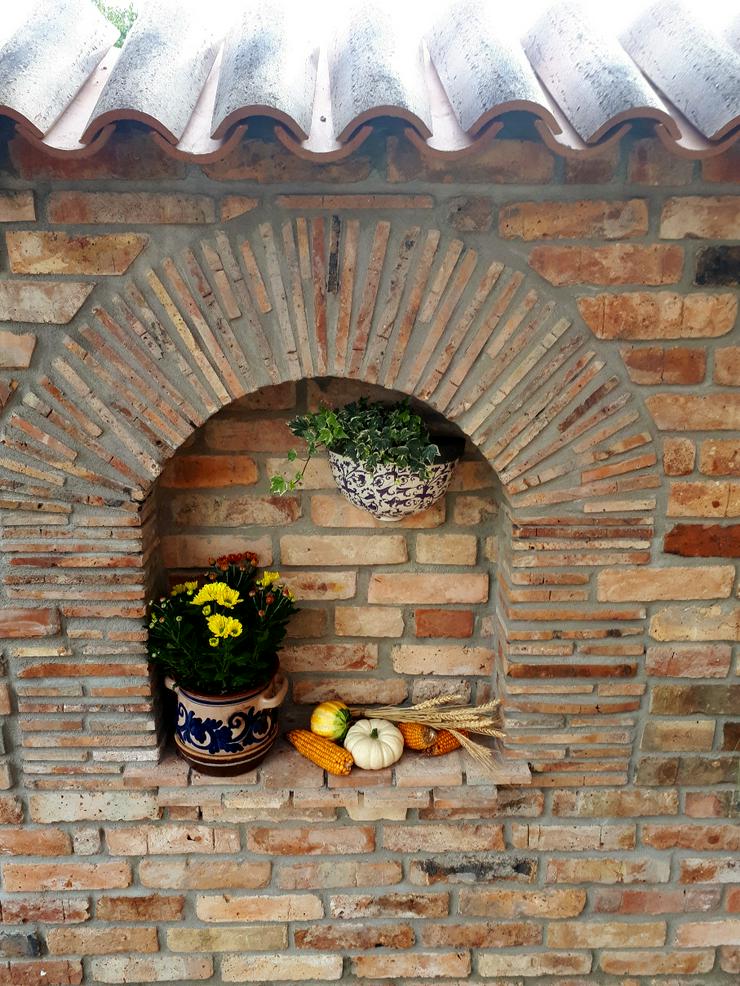 Bild 16: Antike Ziegel Klinker Mediterran Mauerstein rustikal gerumpelt getrommelt Ruine Garten Gestaltung