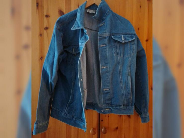 Jeans-Jacke mit Knöpfen  - Größen 52-54 / L - Bild 1