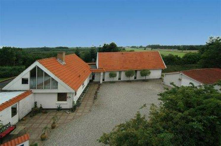 Large house in Kollund, Denmark with rental income