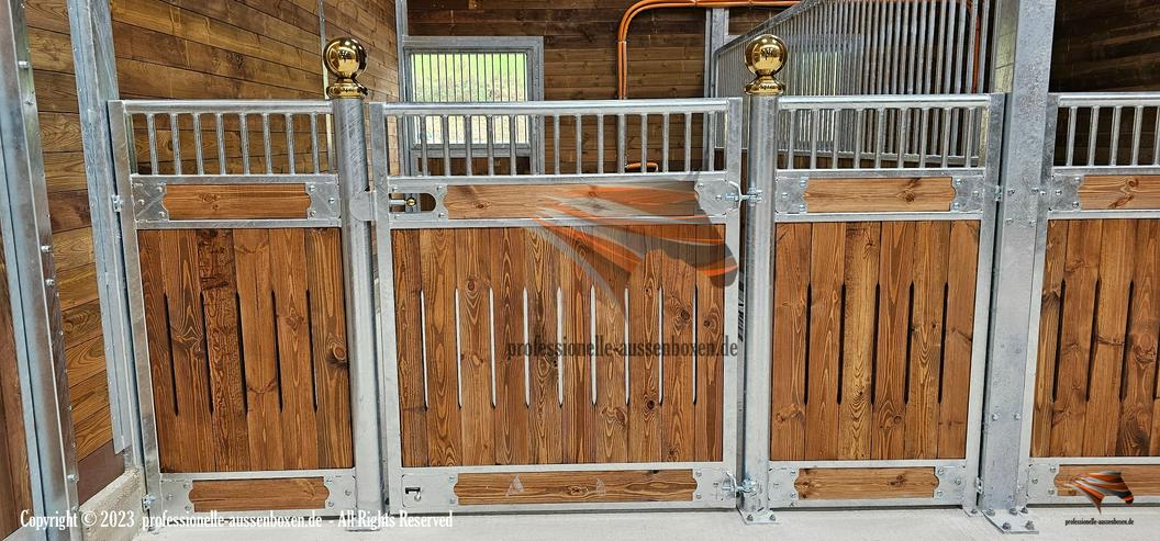 Bild 10: Pferdebox Trennwand - Innenboxen, Frontwand, Boxenfront, Boxenstall, Stallboxen, Vorderfront, Boxenfront mit Trennwand, Pferdeboxen,