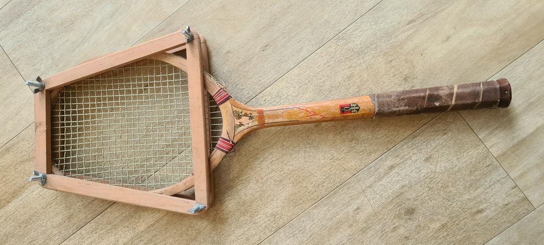 Bild 1: Alter Tennisschläger Gebr. Hammer (Vintage)