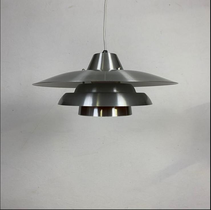 Bild 1: Dänische Designlamge Superlight Aluminium Hängelampe