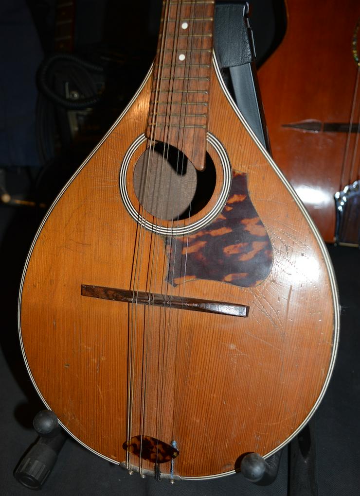 Bild 13: Auflösung Gypsy Jazz Gitarrensammlung RARITÄTEN