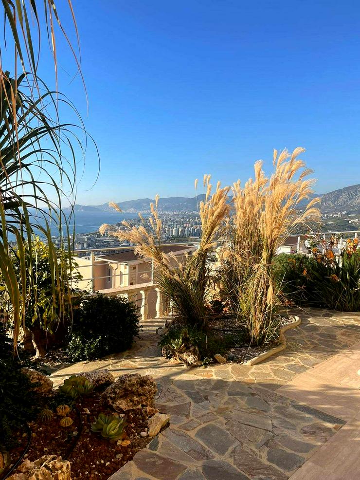 Bild 5: 🌴🏠✨ 1045 - Entdecken Sie Ihr Traumhaus in Kargicak mit atemberaubendem Meerblick! 🌊🏖️