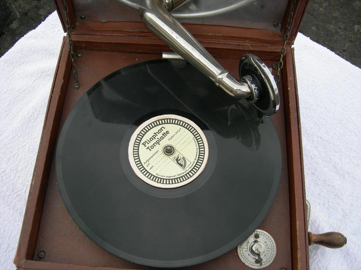 Bild 3: Koffer-Grammophon DECCA privat abzugeben