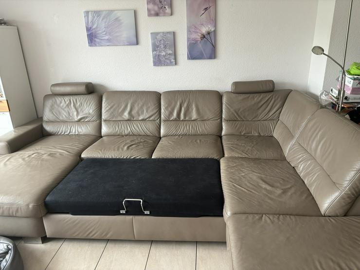 Bild 4: Echtleder Couch mit Schlaffunktion