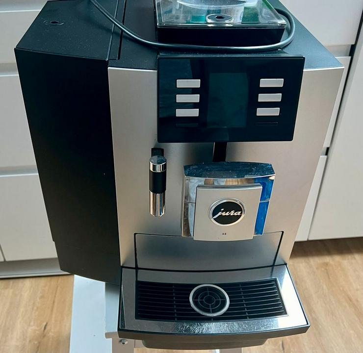 jura X8 Kaffeevollautomat komplett generalüberholt, Top Zustand! - Küchengeräte - Bild 1