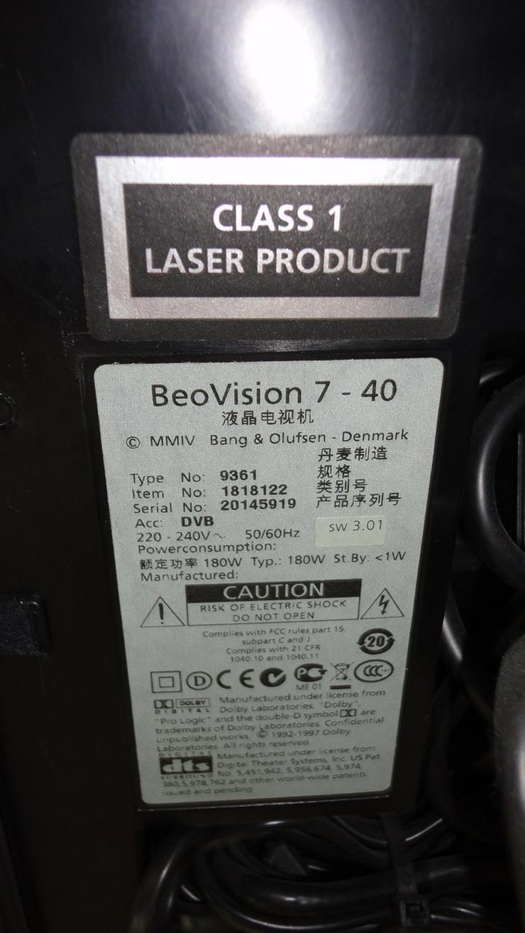 Bild 3: Bang & Olufsen BeoVision 7 40" Monitor mit integriertem  DVD Laufwerk, Receiver und Motorstandfuß