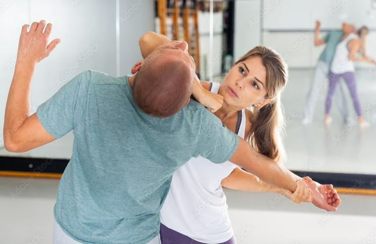 Jeden 1. Samstag im Monat: Krav Maga Workshop (4 Std.) - Sonstige Dienstleistungen - Bild 1
