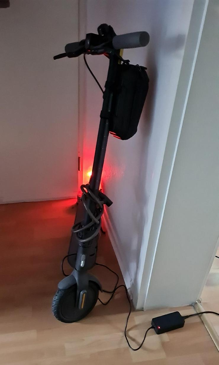 Bild 5: E-Scooter Xiaomi MI