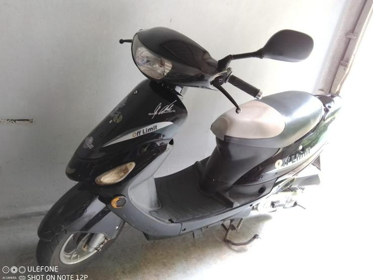 Moped & Motorroller - Moped & Motorroller - Bild 16