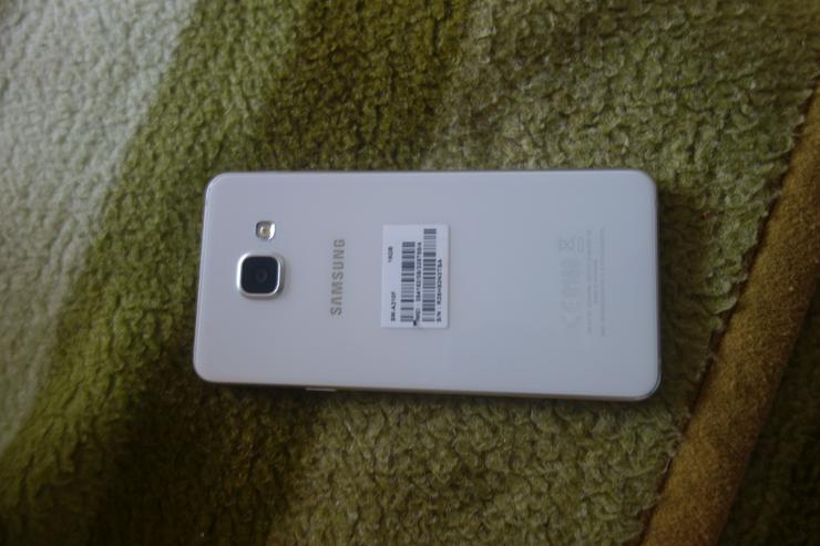 Samsung SMA310F Handy in silber - Handys & Smartphones - Bild 2