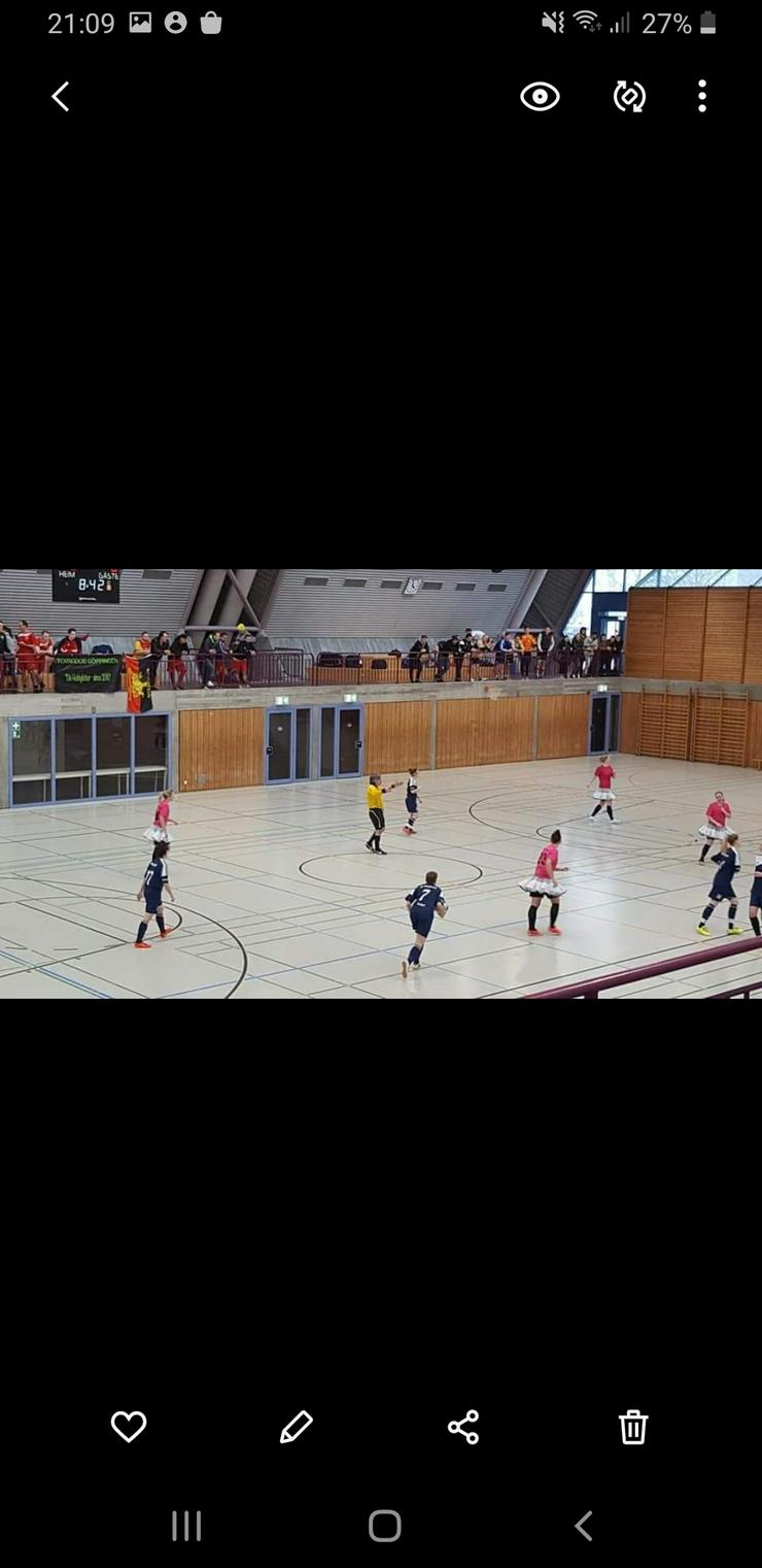 Bild 2: 48. Hobby - Hallenfußballturnier für Frauen und Männermannschaften am 2.11.24