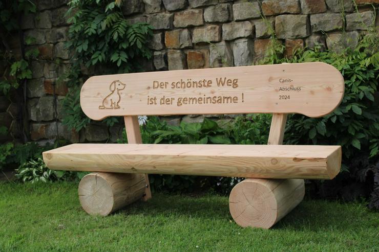 Bild 4: Gartenbank mit Gravur. Jubiläums Geschenk.