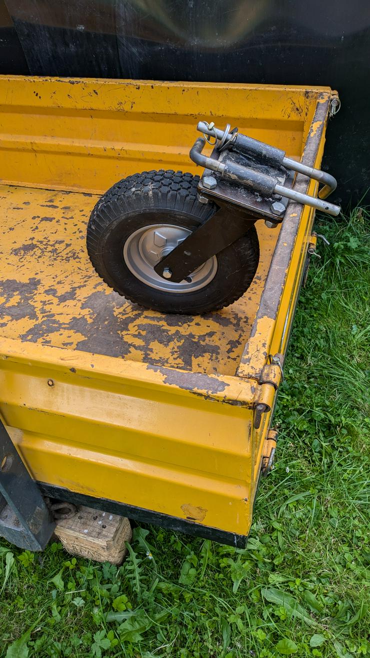 Kippbarer- Heckcontainer für Traktoren mit Stützrad - Zubehör - Bild 5