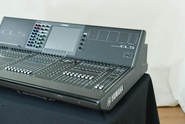 Yamaha CL5 72-Kanal digitales Mischpult