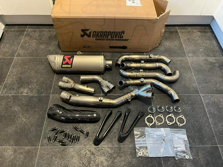 Akrapovic R&D Honda CBR1000RR Volltitan BSB Rennsystem - Auspuff - Bild 2