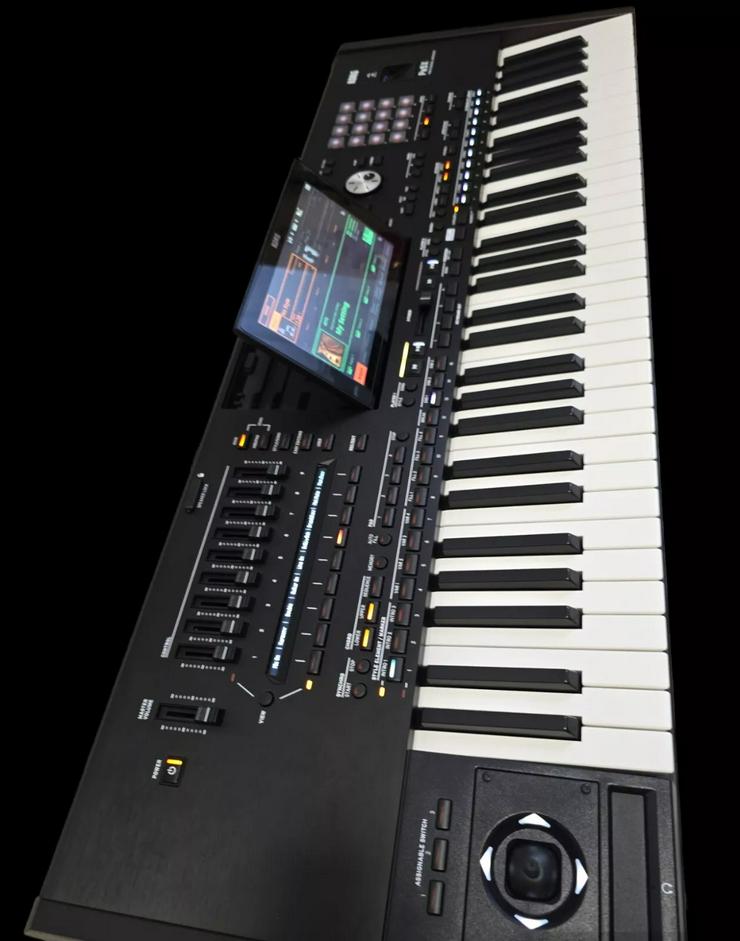 Korg PA5X International - 61 Taste - Weitere Instrumente - Bild 1