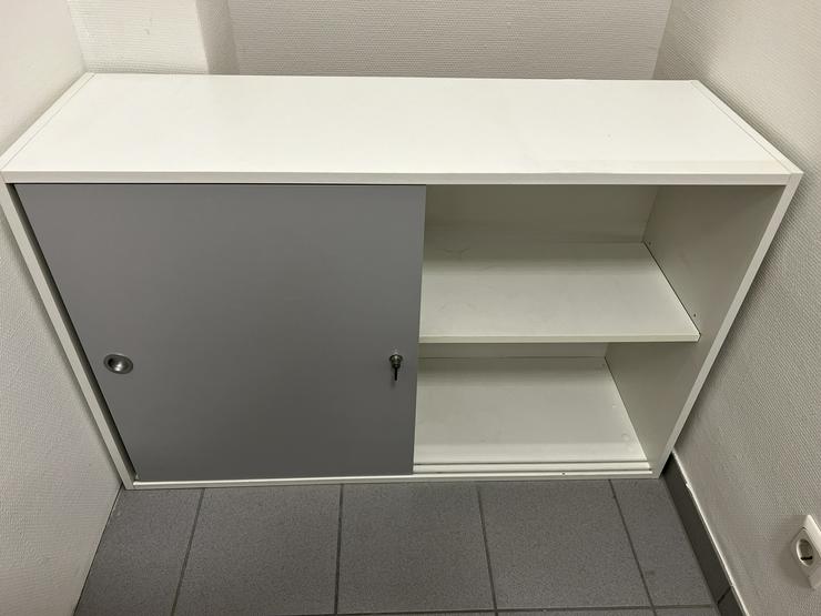 Schiebetür Aktenschrank mit Schlüssel Büroschrank - Ordnen - Bild 1