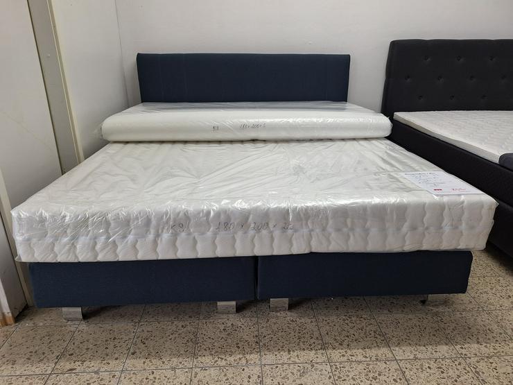 Bild 1:  Jetzt Neu Boxspringbett Blau in 180X200 in H3 und mit KS Matratze