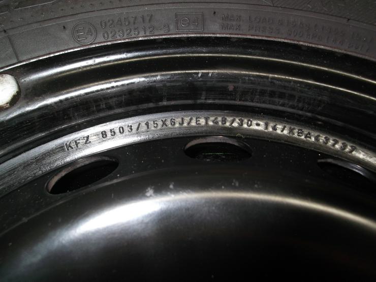 4x 15 Zoll Kumho Winterreifen auf Stahlelgen 60 € VB - Winter Kompletträder - Bild 13