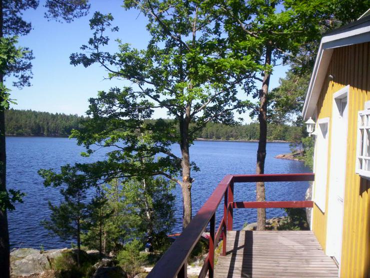 Süd-Schweden Vermiete Ferienhaus mit Boot direkt am See Alleinlage keine Nachbarn Angelurlaub - Ferienhaus Schweden - Bild 1