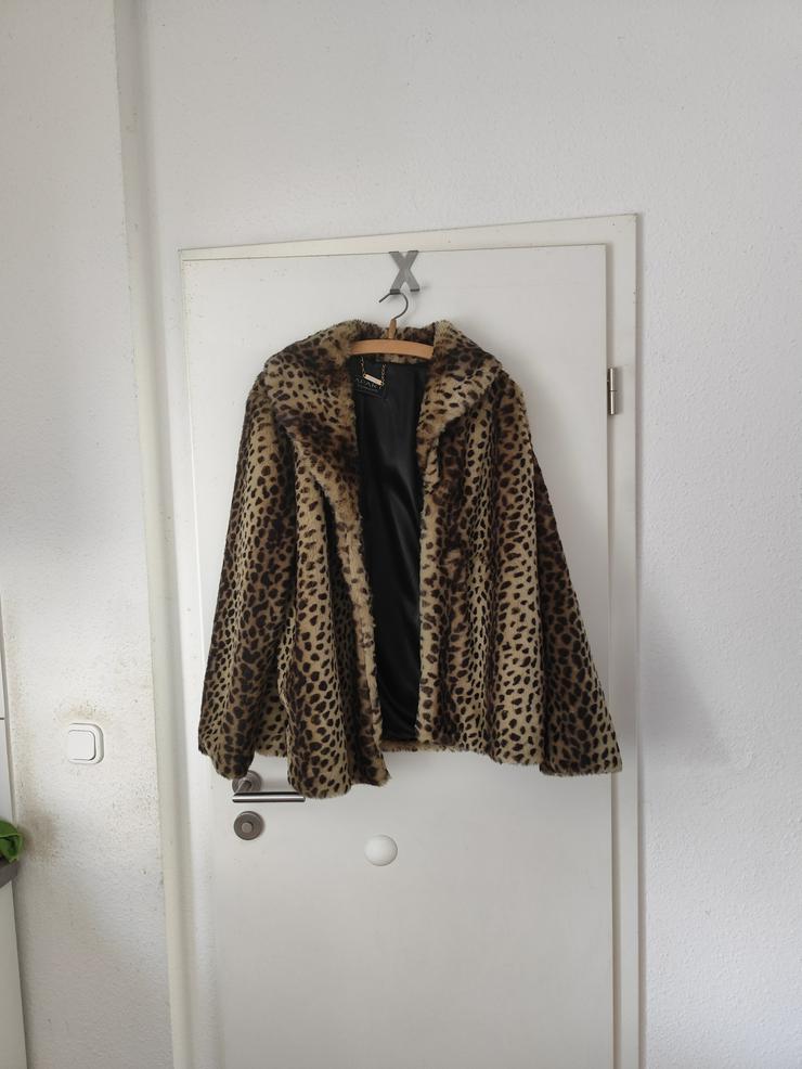 Gr. 42, Apart Leoparden Mantel! wie neu 