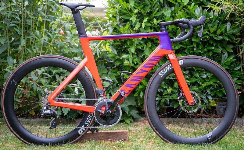 Rennrad Canyon Aeroad CF SLX 7 Disc eTap 2023 Gr. L Rot SRAM Rival AXS - Rennräder & Triathlonräder - Bild 1