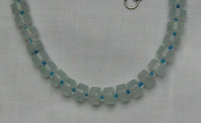 Edelsteinkette mit dem Edelstein Aquamarin - Halsketten & Colliers - Bild 4