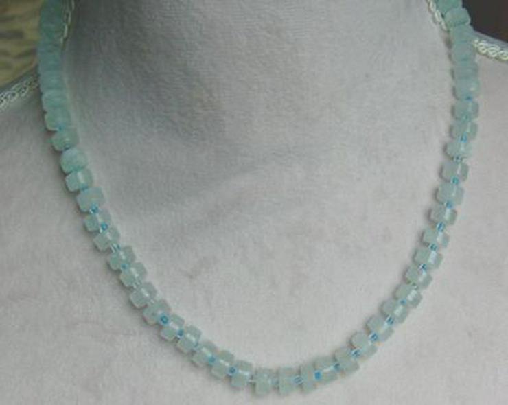 Edelsteinkette mit dem Edelstein Aquamarin - Halsketten & Colliers - Bild 7