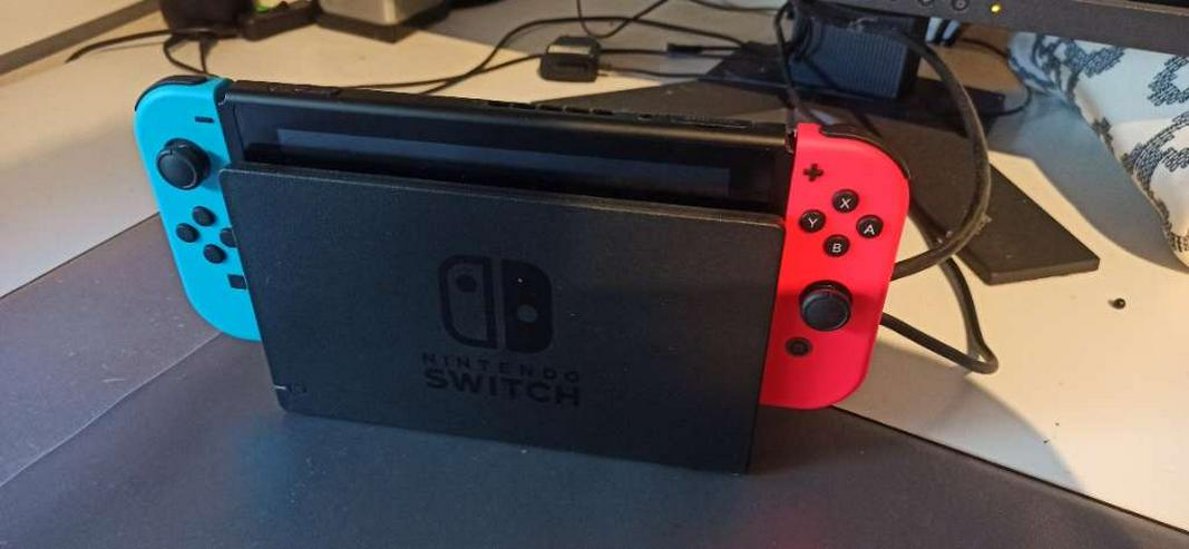 2022 Nintendo Switch