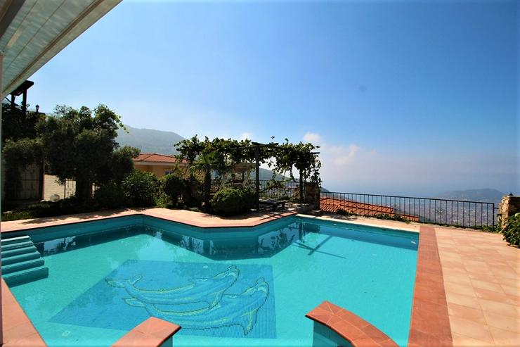 1113 Meerblick- Villa in Alanya mit 4 Schlafräumen und tollem Grundstück - Ferienhaus Türkei - Bild 3