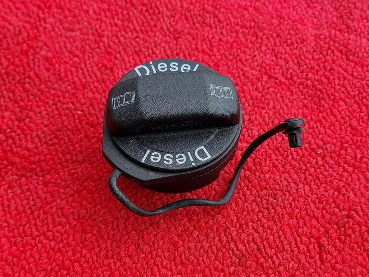 Bild 3: Tankdeckel Tankverschluss VW DIESEL Golf 3 4 Passat Polo Audi Seat Skoda 1J0 201 553 G