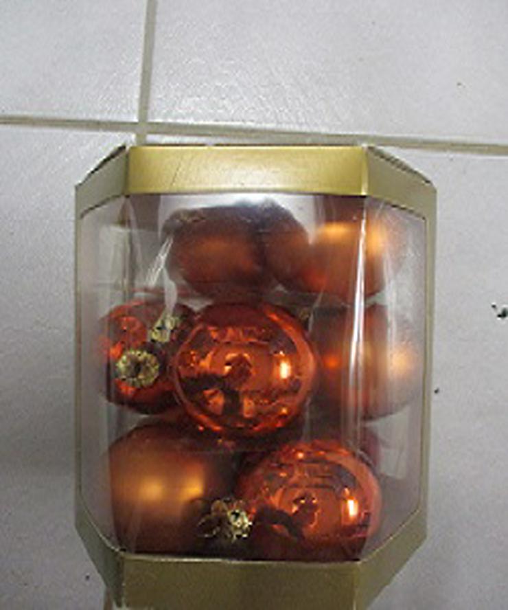 Bild 9: Christbaum Kugeln