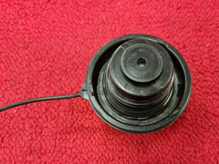 Bild 5: ❌ TANKDECKEL OPEL GM Diesel 13140958 Tankverschluss original