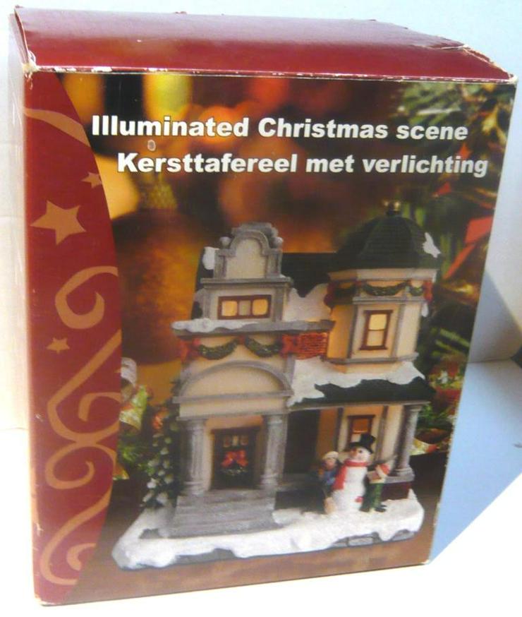 Haus Winterszene Weihnachten mit Beleuchtung verpackt in OVP