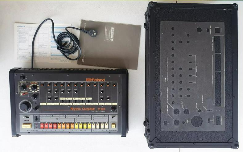 Roland TR-808 Rhythm Composer