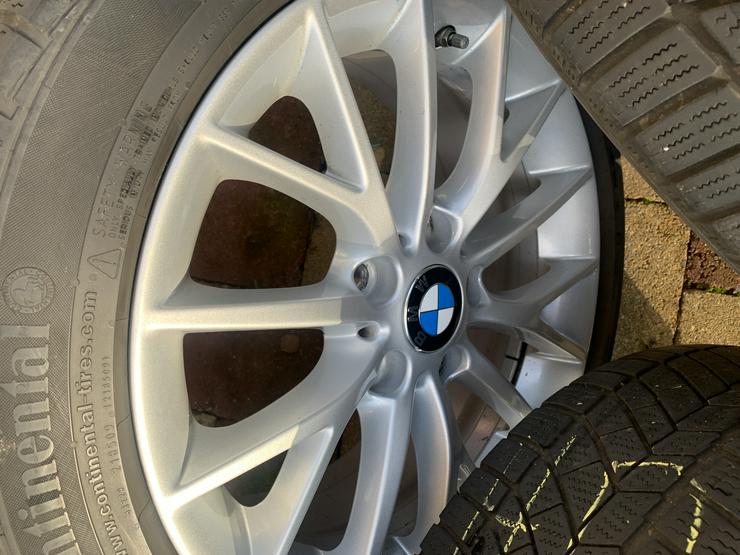 Bild 2: BMW 1er F20 F21 original  BMW Alu Winterräder  205 /50R17 Continental Winter Contact ohne Bordsteinschäden