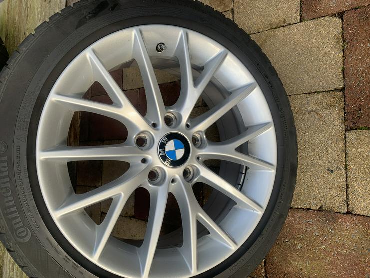 Bild 10: BMW 1er F20 F21 original  BMW Alu Winterräder  205 /50R17 Continental Winter Contact ohne Bordsteinschäden