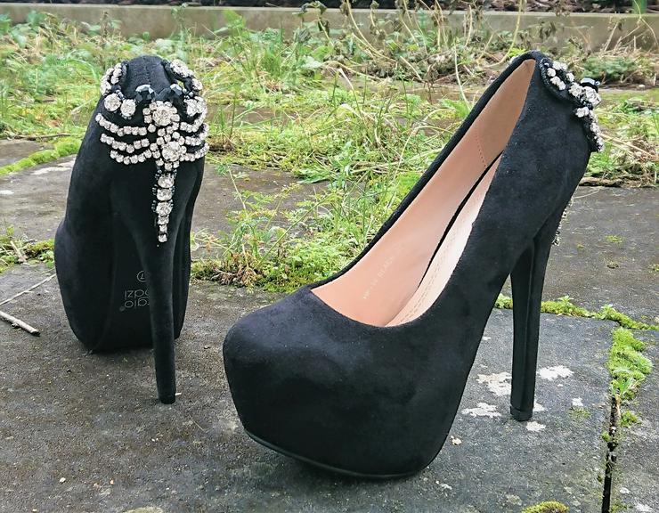 Bild 8: Gr. 37, sexy High Heels Plateau Pumps mit GLITZER, Strass, Steinchen ( Sergio Todzi )