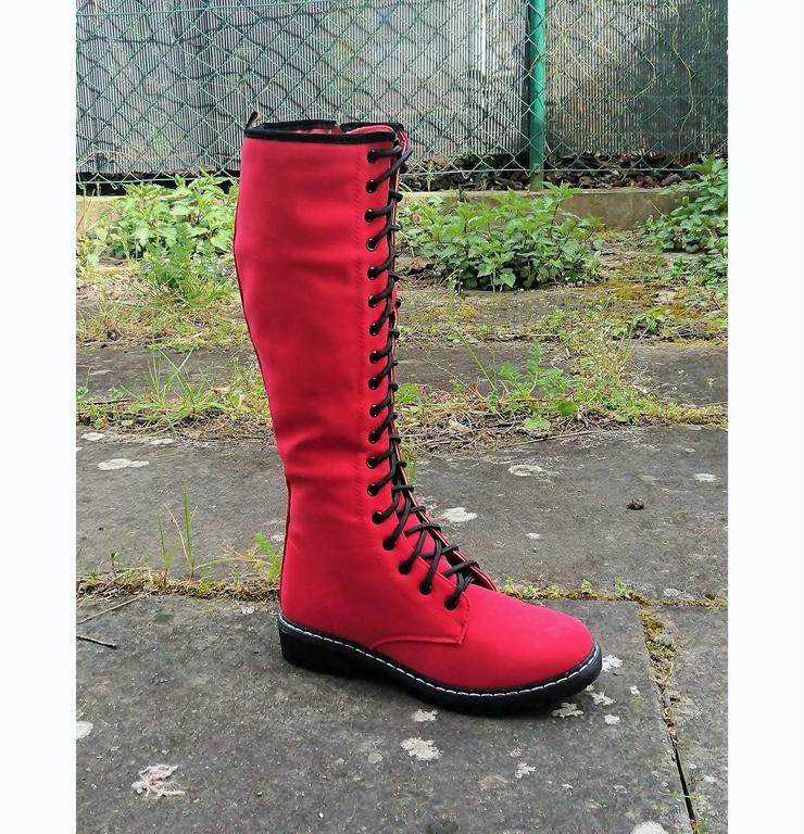 Gr. 37, sexy Schnür- Stiefel, rot, mit Reißverschluß ( von Seastar )