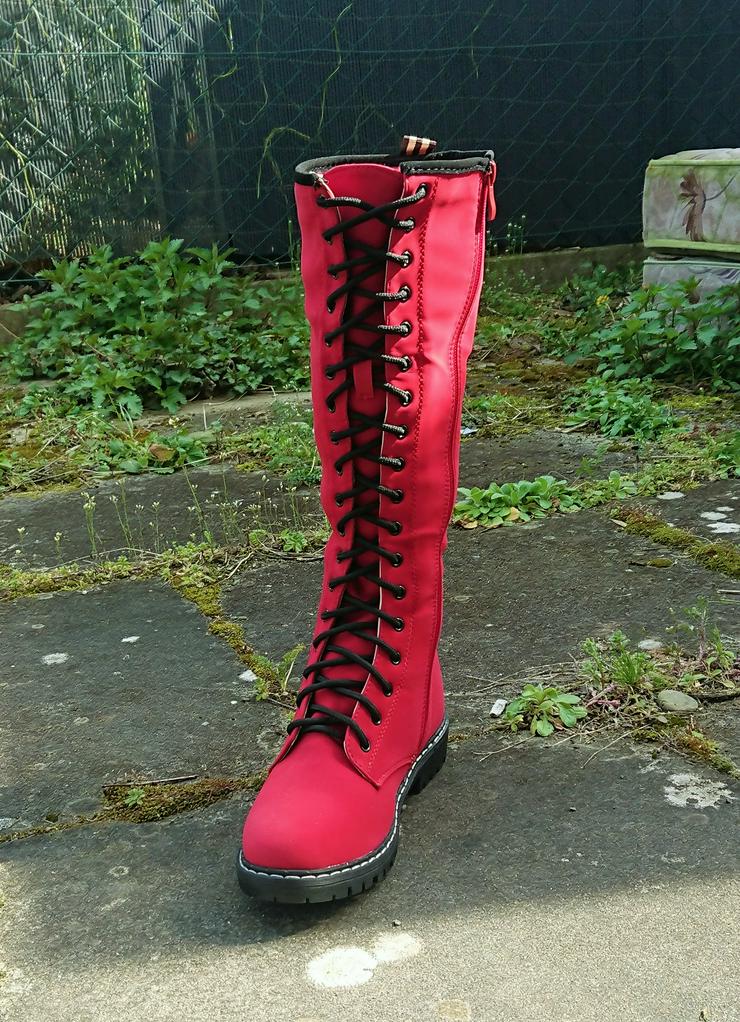 Bild 4: Gr. 37, sexy Schnür- Stiefel, rot, mit Reißverschluß ( von Seastar )