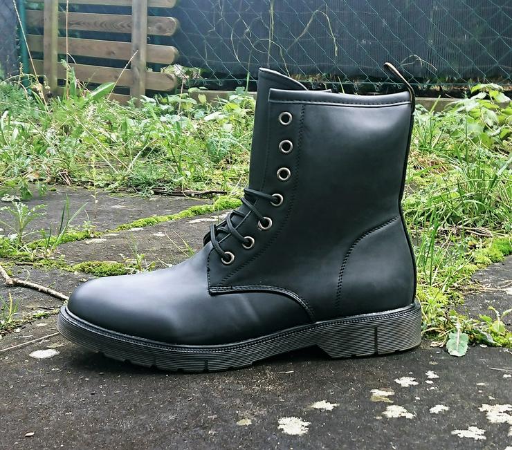 Bild 9: Gr. 42, Schnür- BOOTS / Stiefeletten mit Reißverschluß - Kunstleder schwarz