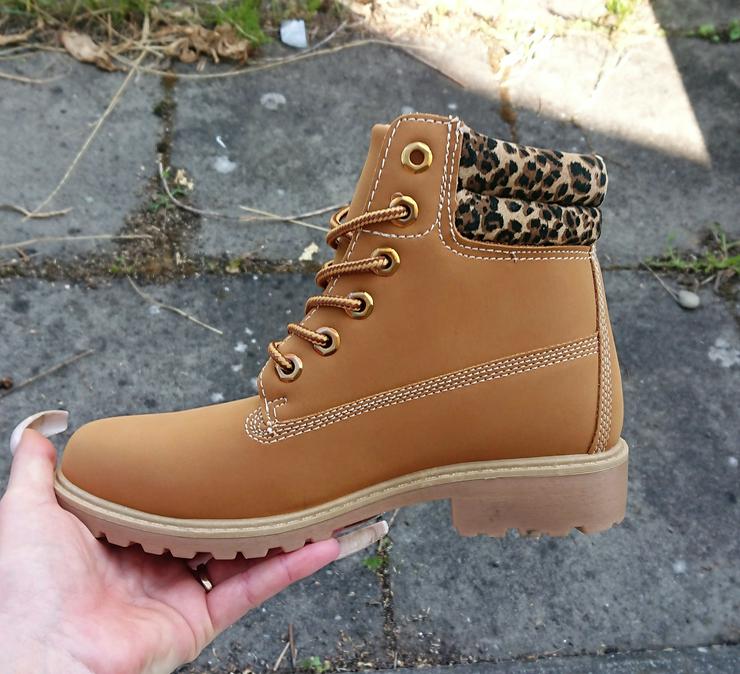 Bild 5: Gr. 39, Schnür- Stiefeletten / Boots in camel + LEO Design