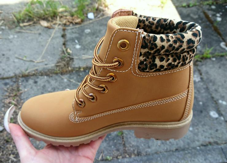 Bild 2: Gr. 39, Schnür- Stiefeletten / Boots in camel + LEO Design