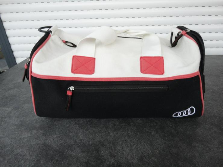 Original Audi Sporttasche Freizeittasche Reisetasche Textil wollweiß/schwarz hochwertig