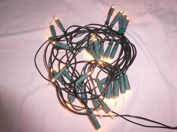 Bild 3: 2 Weihnachtslichterketten mit je 20 Kerzen (warmweiss).