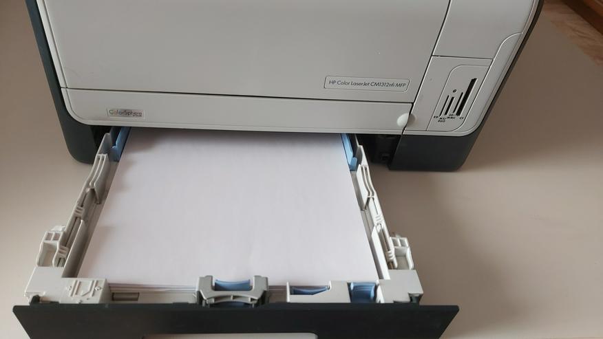 Bild 3: HP Color Laser Jet (Reparatur bedürftig)